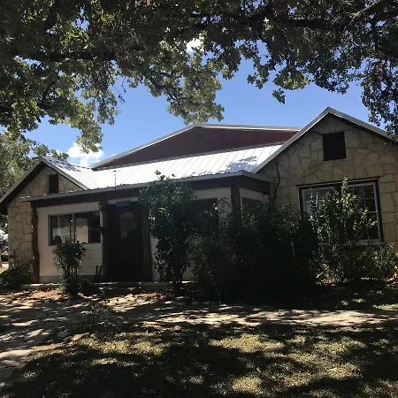 Twin Elm Guest Ranch And 2E Rv Resort